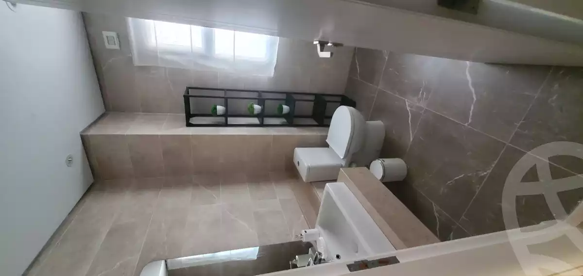 https://aqarmap.com.eg/en/listing/5901148-for-sale-cairo-el-sheikh-zayed-city-compounds-kmbwnd-fyldj-wyst-dr-llttwyr