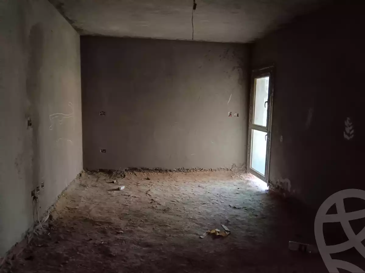 https://aqarmap.com.eg/en/listing/4960330-for-sale-cairo-new-cairo-compounds-garden-heights-compound
