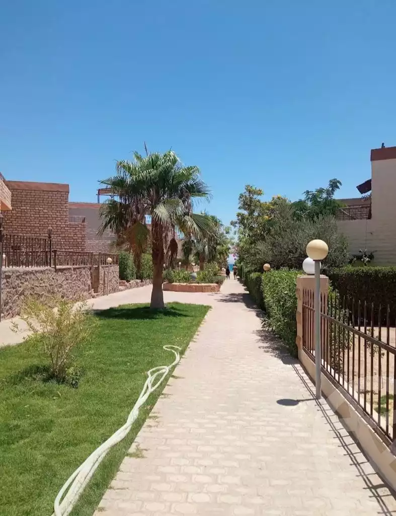 https://aqarmap.com.eg/en/listing/4967419-for-sale-ain-elsokhna-tryq-l-yn-lskhn-lz-frn
