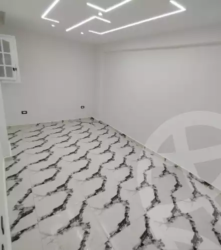 https://aqarmap.com.eg/ar/listing/4978347-for-sale-alexandria-lsywf-el-falki
