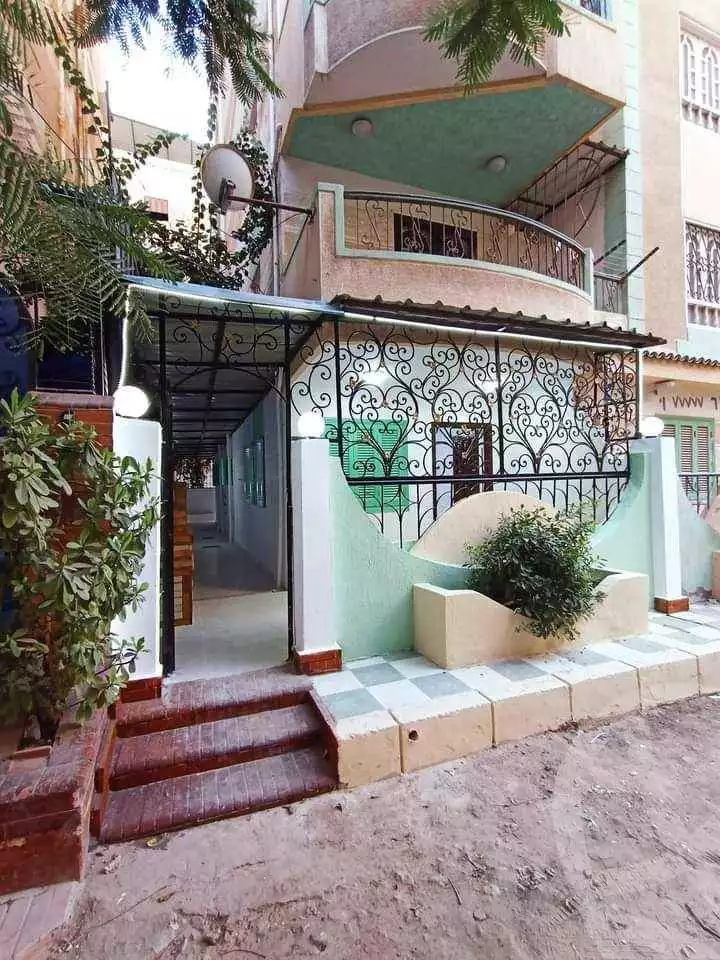 https://aqarmap.com.eg/ar/listing/4982037-for-sale-alexandria-mntq-fr-y-blskndry-el-kilo-21