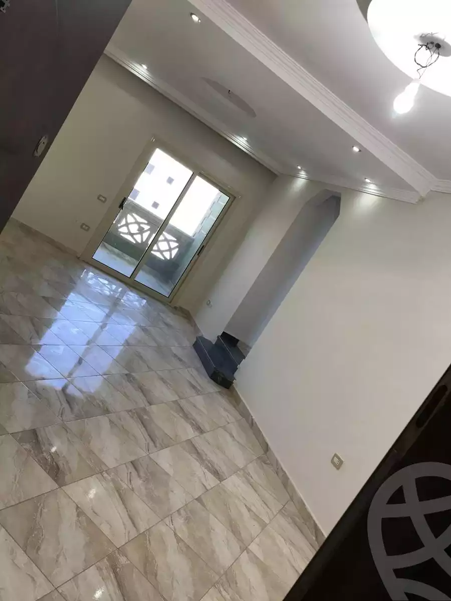 https://aqarmap.com.eg/ar/listing/4989240-for-rent-cairo-mokattam-el-hadabah-el-wosta-el-mantaqa-el-olaa-baron-school-street