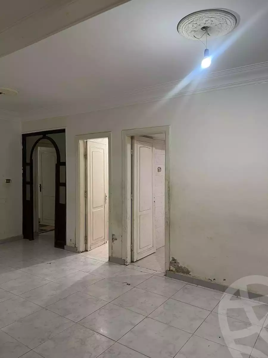 https://aqarmap.com.eg/ar/listing/5005174-for-rent-cairo-mokattam-lhdb-l-ly-shareaa-9