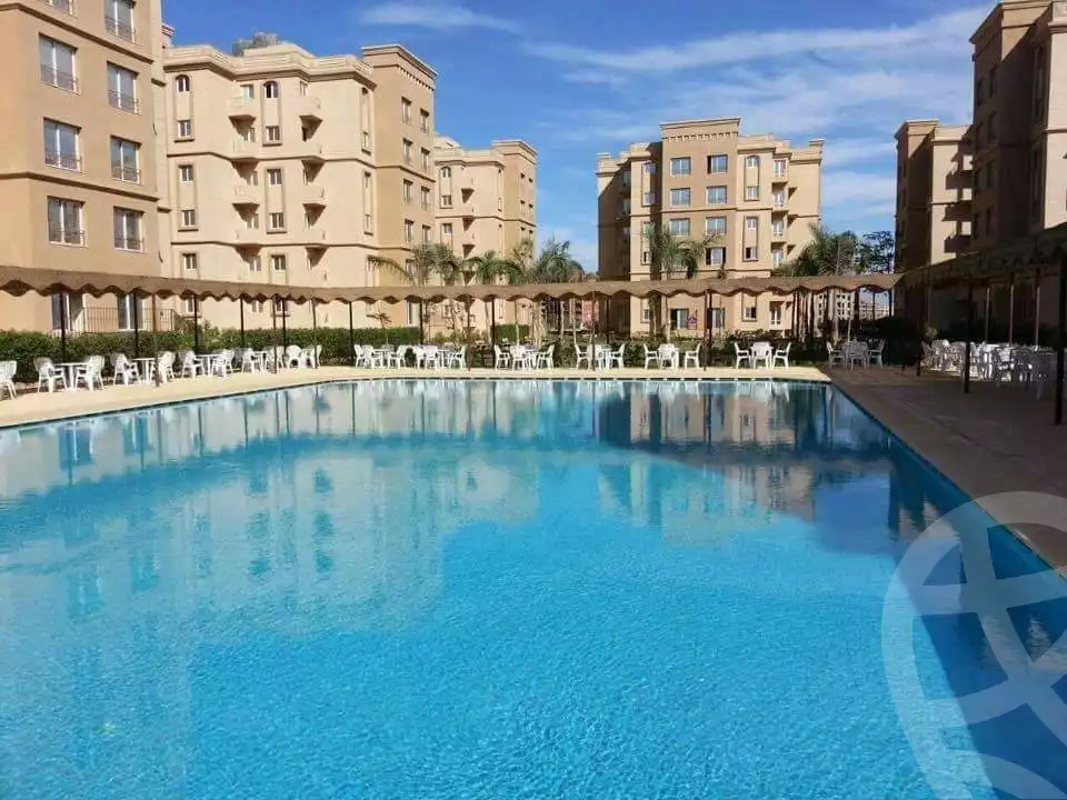 https://aqarmap.com.eg/ar/listing/5005428-for-sale-cairo-6th-of-october-hadaeq-october-kmbwnd-fy-hdyq-ktwbr-town-view