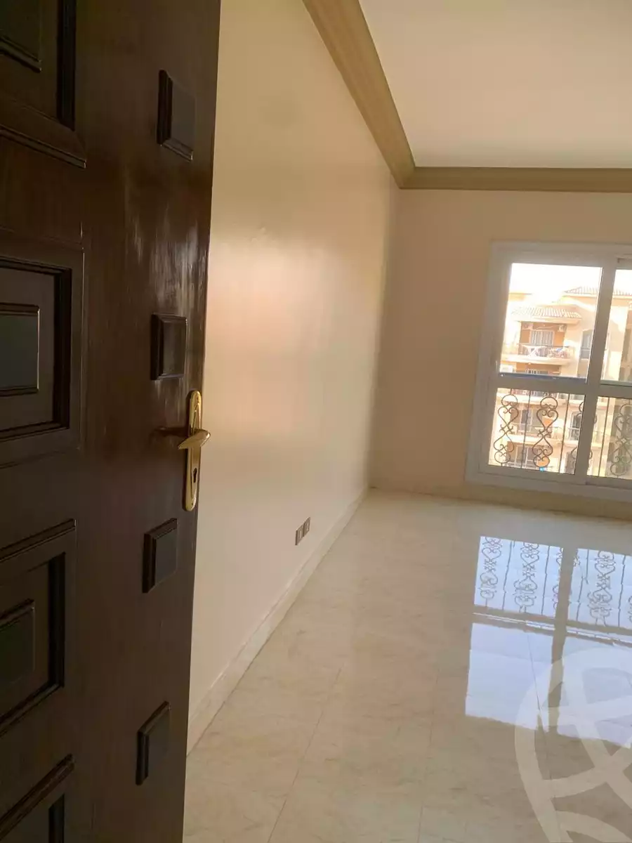 https://aqarmap.com.eg/en/listing/5007022-for-rent-cairo-new-cairo-lrhb-city-mtdd-lrhb-phase-8