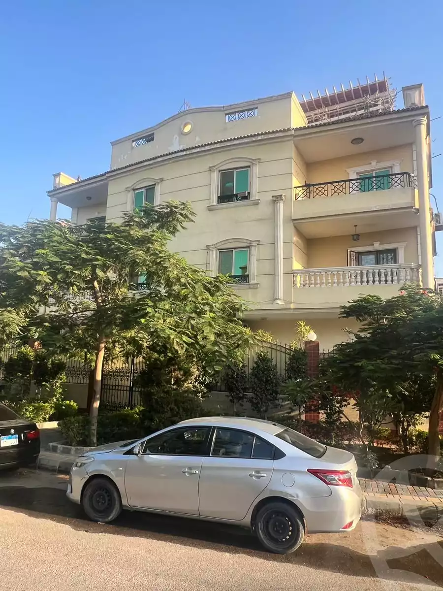 https://aqarmap.com.eg/ar/listing/5012664-for-sale-cairo-new-cairo-el-yassamin-el-yasmeen-3-mohamed-rahim-st