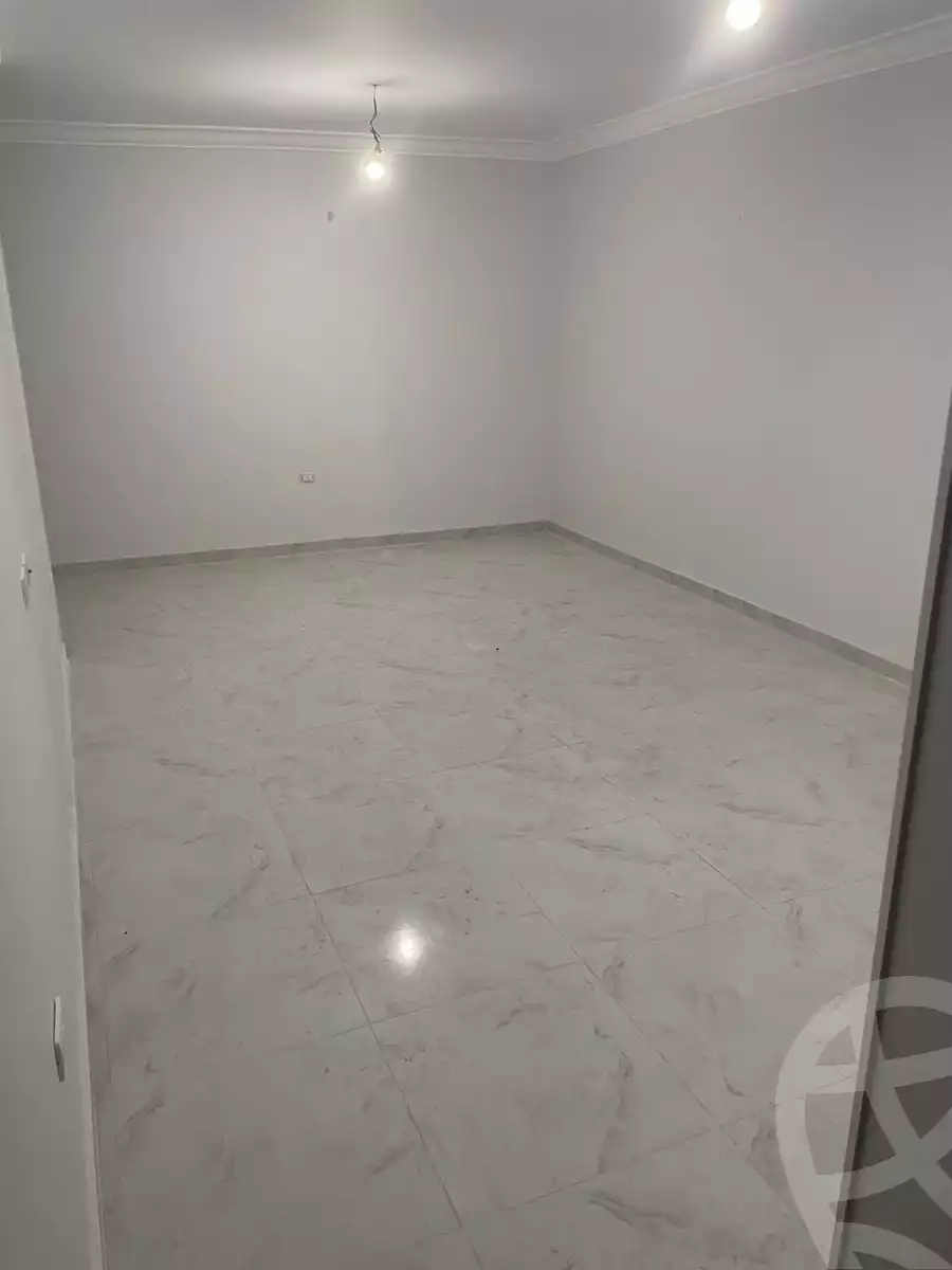 https://aqarmap.com.eg/ar/listing/5022319-for-rent-cairo-nasr-city-compounds-degla-landmark