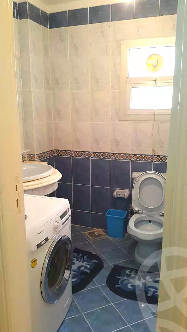 https://aqarmap.com.eg/ar/listing/5030410-for-rent-cairo-new-cairo-compounds-kmbwnd-rwd-lzhr