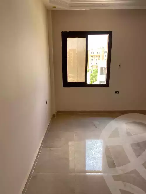 https://aqarmap.com.eg/ar/listing/5031097-for-sale-cairo-6th-of-october-hadaeq-october-kmbwnd-fy-hdyq-ktwbr