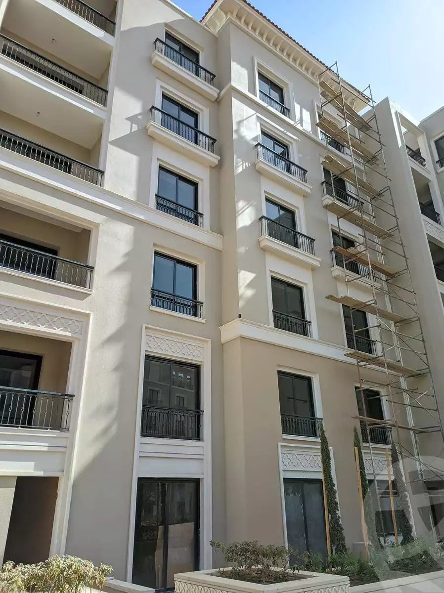 https://aqarmap.com.eg/ar/listing/5031594-for-sale-cairo-el-sheikh-zayed-city-compounds-kmbwnd-fyldj-wyst-dr-llttwyr