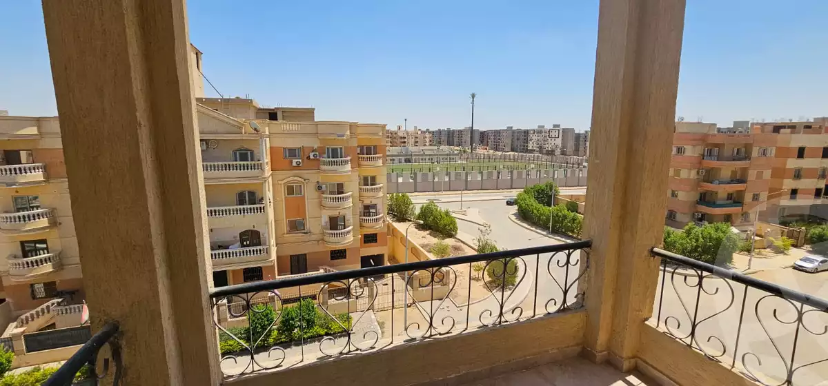 https://aqarmap.com.eg/en/listing/5032993-for-sale-cairo-6th-of-october-el-ahyaa-neighborhood-11th
