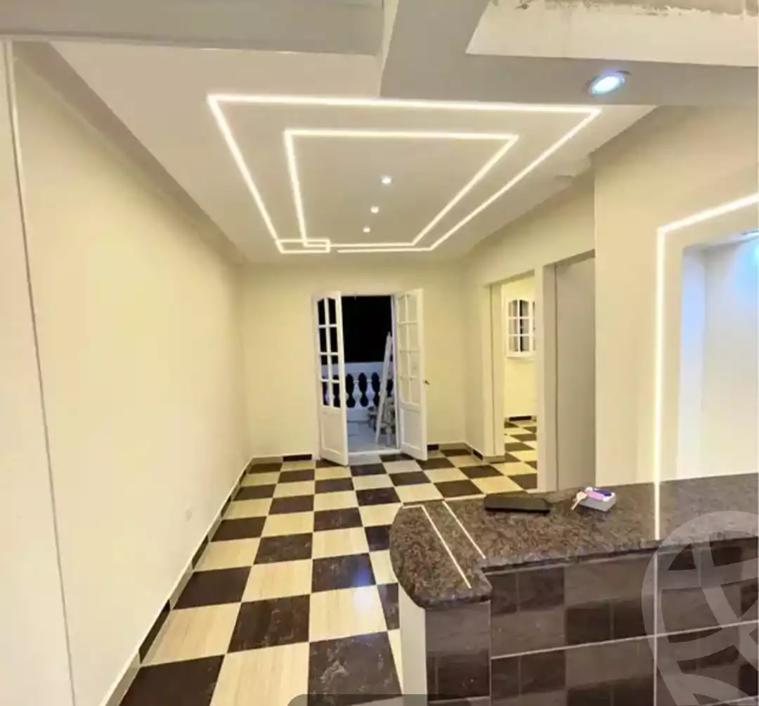 https://aqarmap.com.eg/en/listing/5033127-for-sale-alexandria-lsywf-el-falki