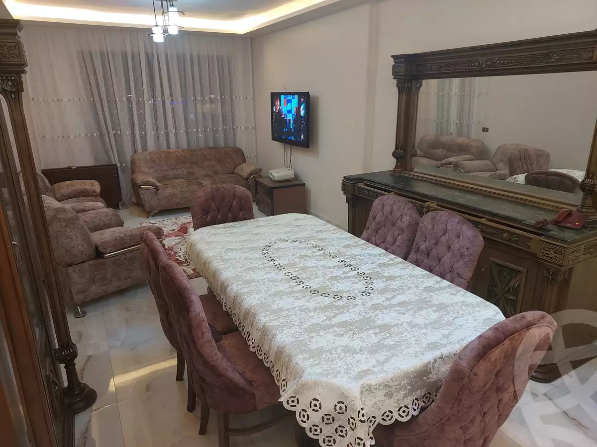 https://aqarmap.com.eg/ar/listing/5043453-for-rent-cairo-heliopolis-ard-el-golf-mobarak-st