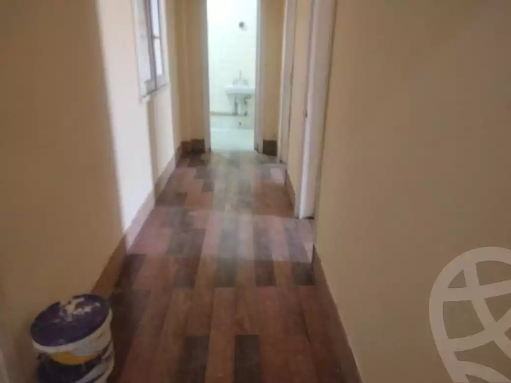 https://aqarmap.com.eg/ar/listing/6179351-for-rent-cairo-downtown-bab-el-loaa-talaat-harb-st