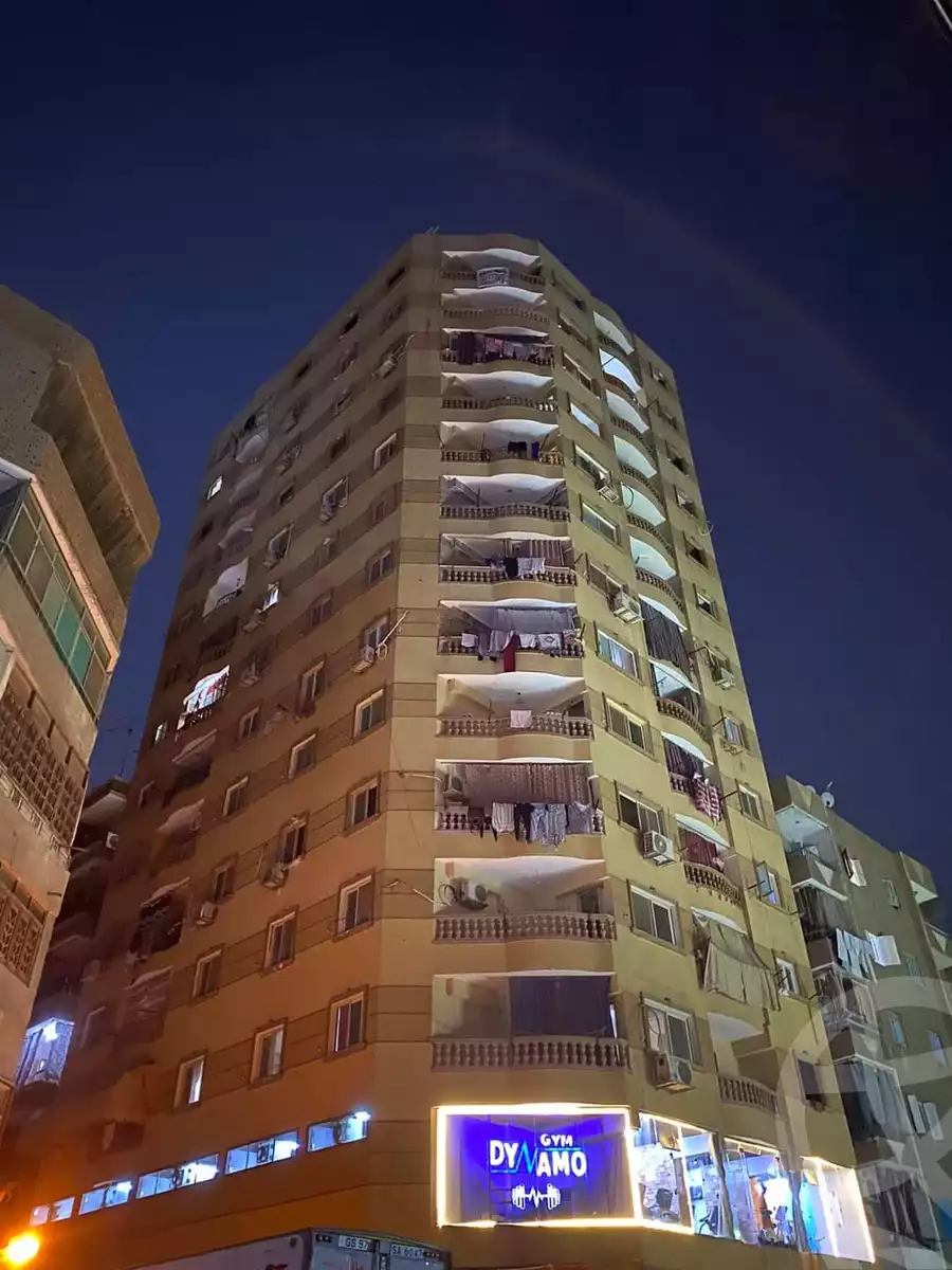 https://aqarmap.com.eg/ar/listing/5061877-for-sale-cairo-ain-shams-ain-shams-el-sharkia