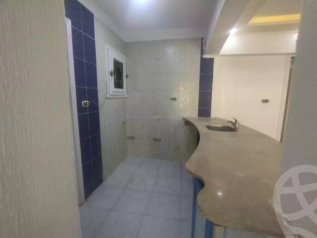 https://aqarmap.com.eg/ar/listing/5062516-for-sale-alexandria-l-jmy-shataa-el-nakheel-no-8-st