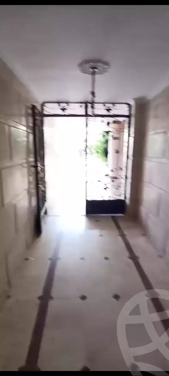 https://aqarmap.com.eg/en/listing/6086556-for-sale-cairo-al-oubour-el-hay-el-taseaa-el-thaqafa-st