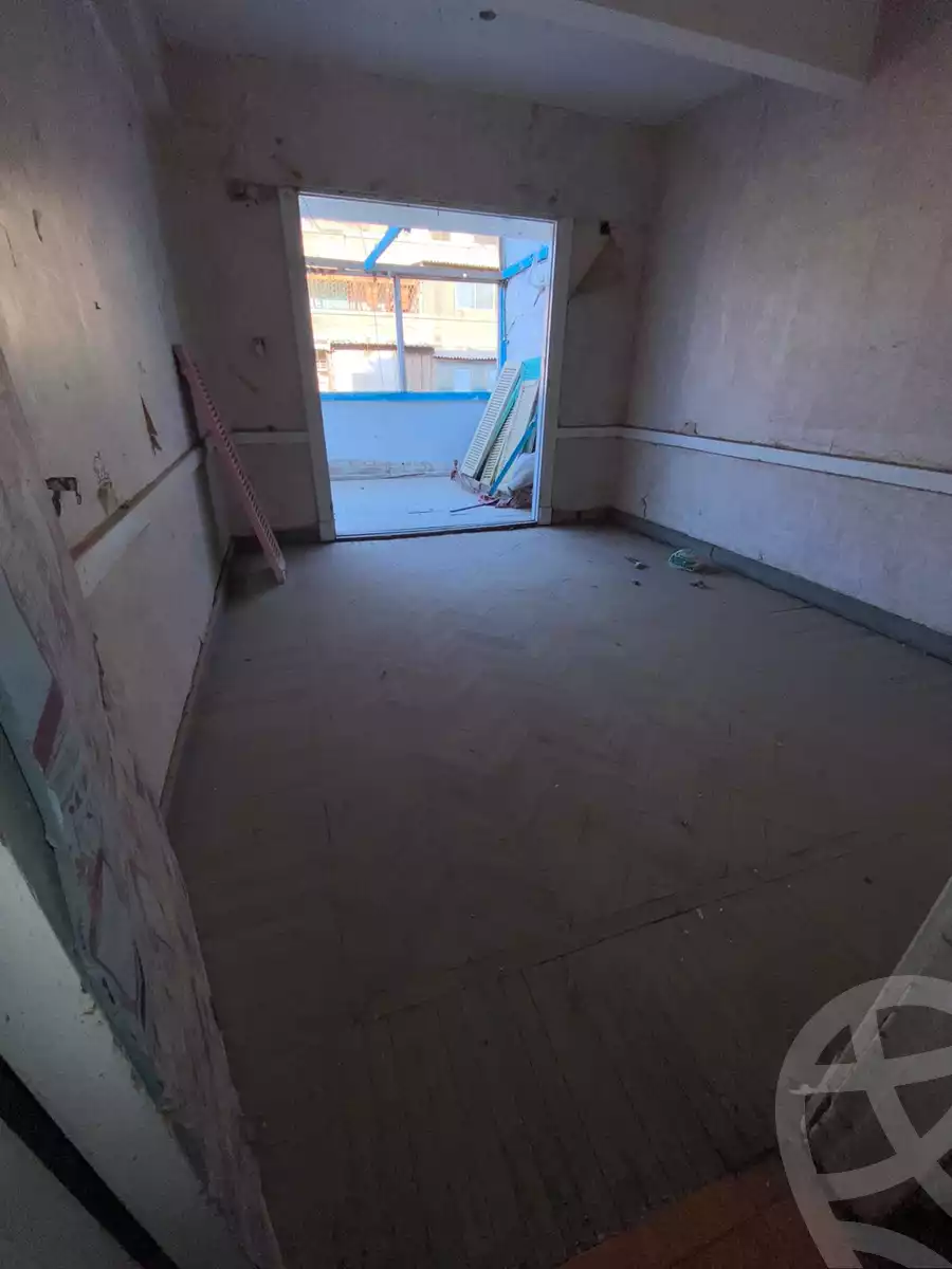 https://aqarmap.com.eg/en/listing/6009683-for-rent-cairo-downtown-abdeen-el-tahrir-st