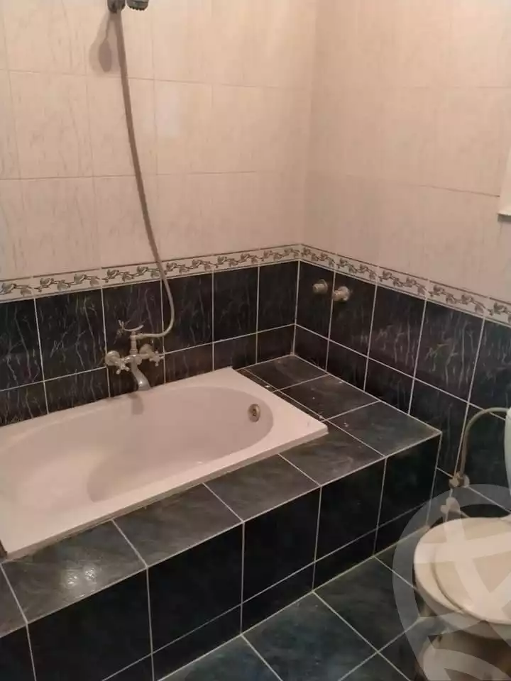 https://aqarmap.com.eg/en/listing/5071225-for-sale-alexandria-lsywf-el-falki