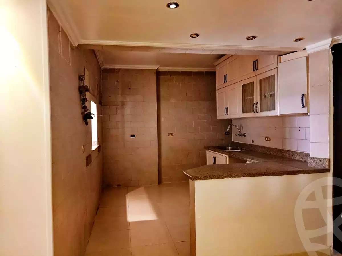 https://aqarmap.com.eg/ar/listing/5079961-for-rent-cairo-el-maadi-kornish-el-maadi-al-mashtal-st