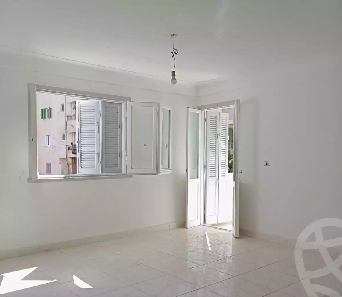 https://aqarmap.com.eg/ar/listing/5088199-for-sale-alexandria-l-jmy-lbytsh-bianchiii