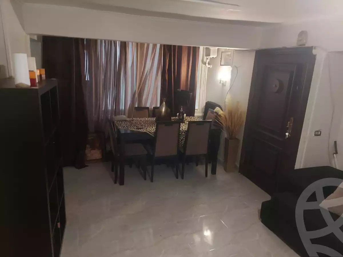 https://aqarmap.com.eg/en/listing/5030130-for-rent-cairo-manial-manial-st