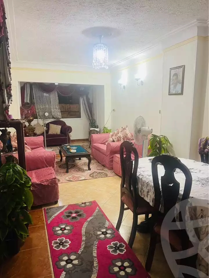 https://aqarmap.com.eg/ar/listing/5098095-for-sale-alexandria-miami-shr-jml-bd-lnsr