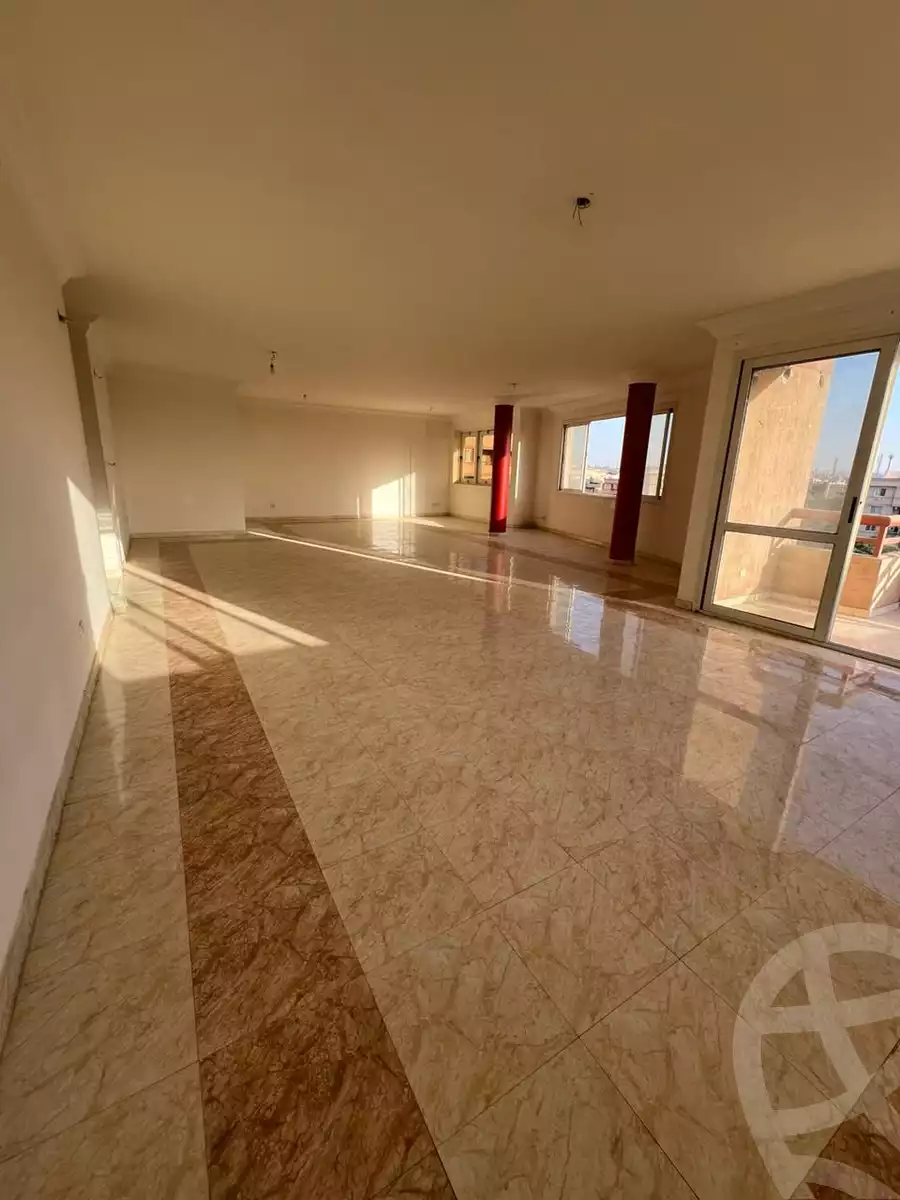 https://aqarmap.com.eg/en/listing/5107067-for-sale-cairo-new-cairo-lrhb-city-phase-4-saad-zaghloul-st