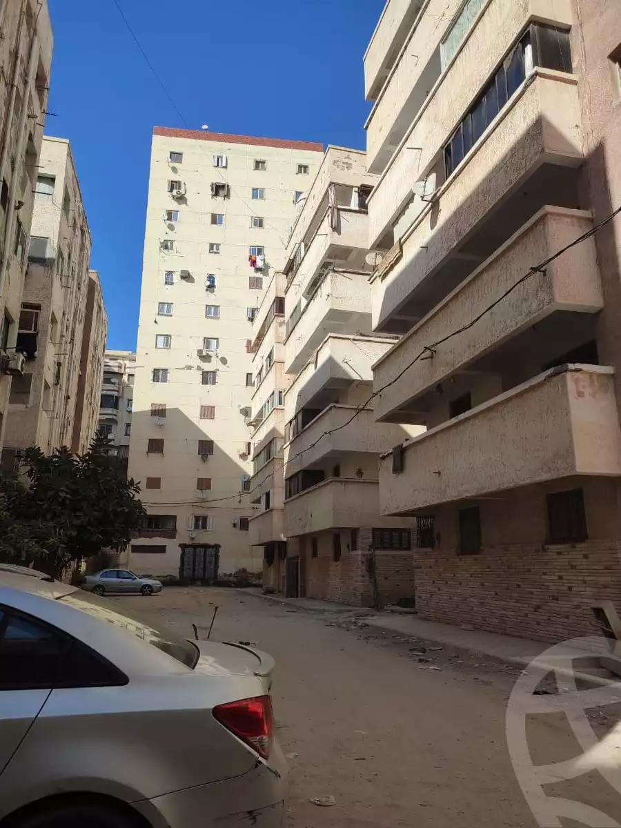 https://aqarmap.com.eg/ar/listing/5112553-for-sale-alexandria-l-jmy-lbytsh-el-hay-st