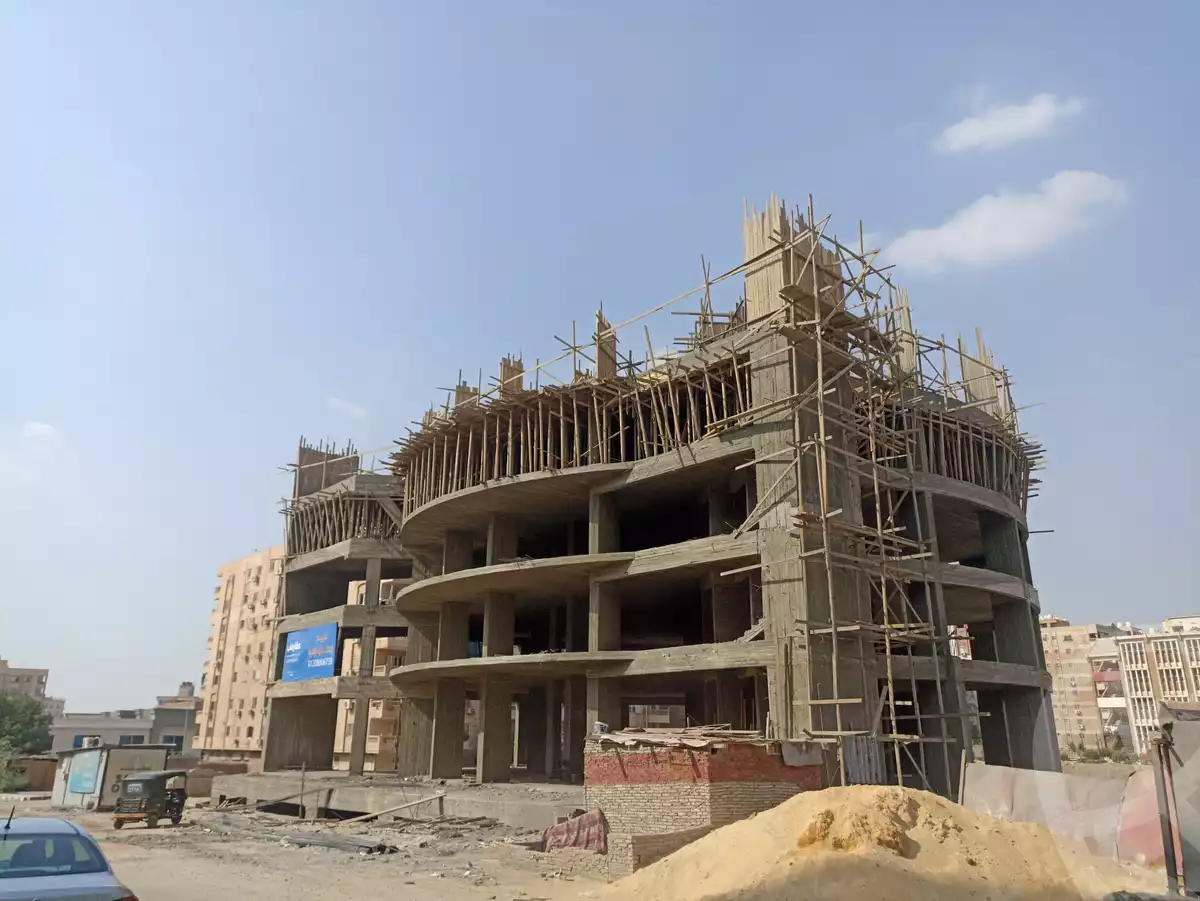 https://aqarmap.com.eg/ar/listing/5114659-for-sale-cairo-nasr-city-compounds-arab-home-mall-benayat