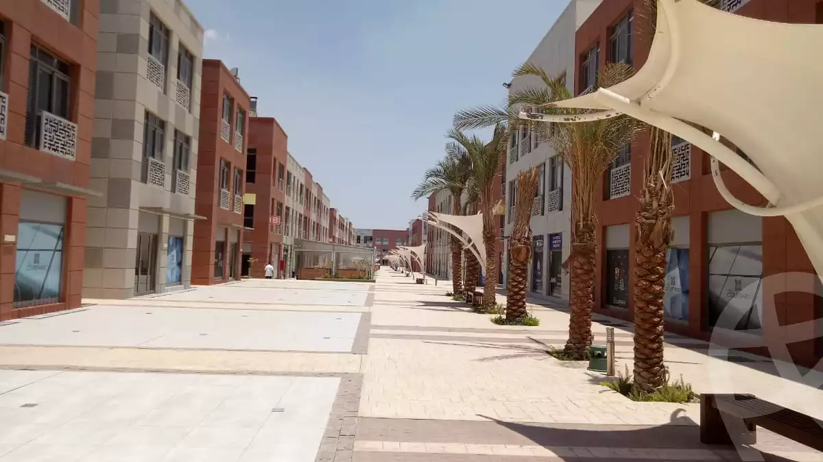 https://aqarmap.com.eg/en/listing/5114922-for-sale-cairo-el-sheikh-zayed-city-compounds-the-courtyard-mall-dorra