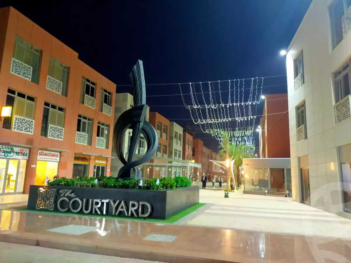 https://aqarmap.com.eg/en/listing/5114922-for-sale-cairo-el-sheikh-zayed-city-compounds-the-courtyard-mall-dorra