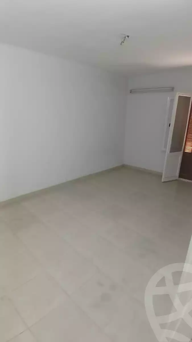 https://aqarmap.com.eg/ar/listing/5121945-for-sale-cairo-el-zaytun-lzytwn-lgrby-el-gabal-canal-st