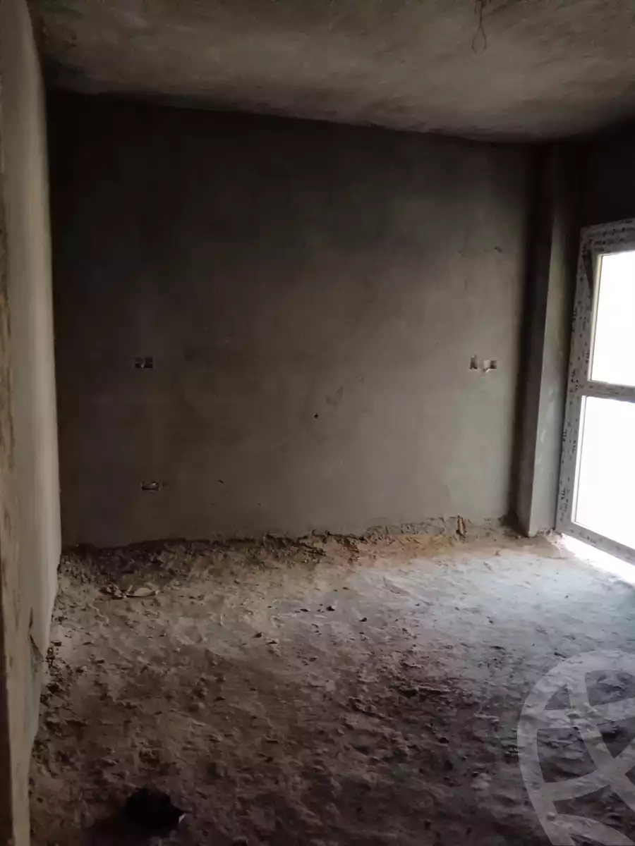 https://aqarmap.com.eg/en/listing/5145656-for-sale-cairo-new-cairo-compounds-kmbwnd-lnyb-l-m