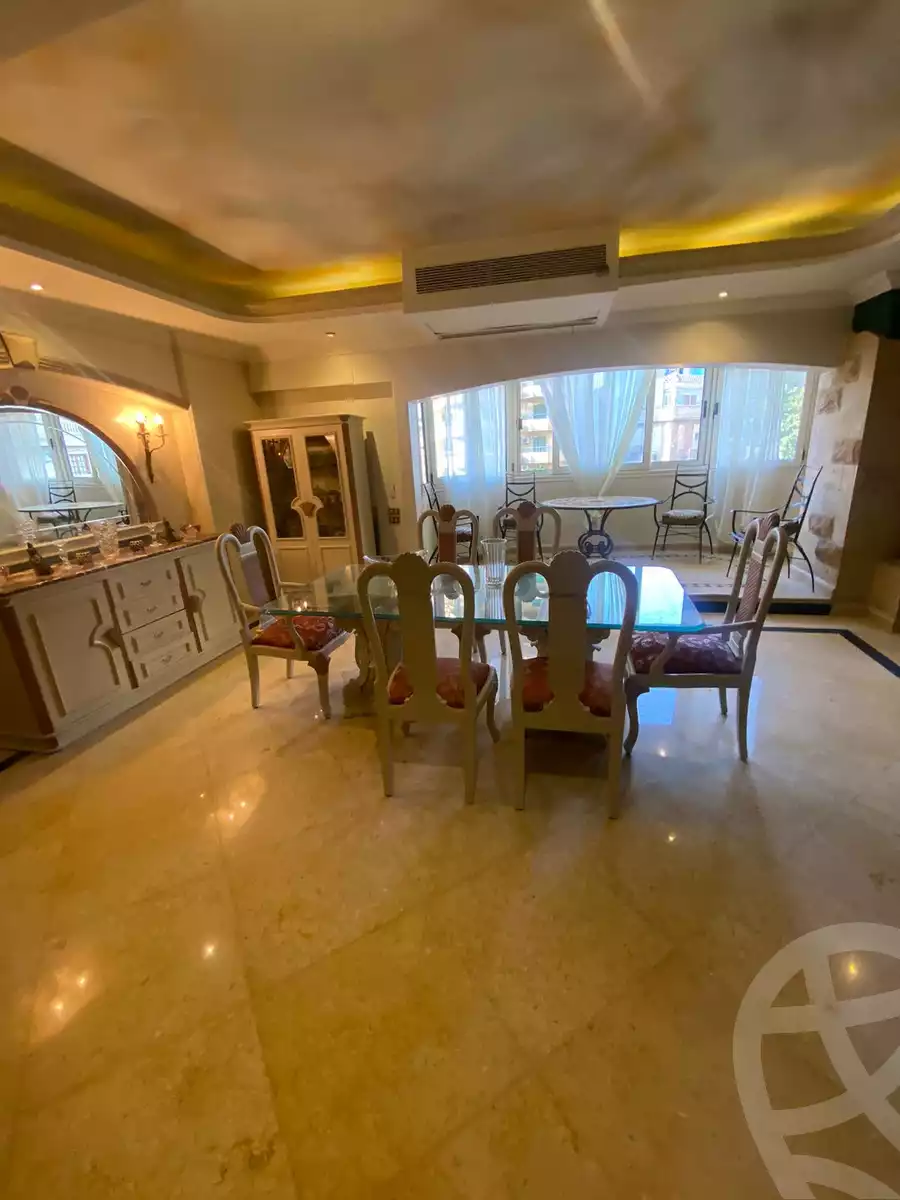 https://aqarmap.com.eg/ar/listing/5155509-for-sale-cairo-manial-manial-st