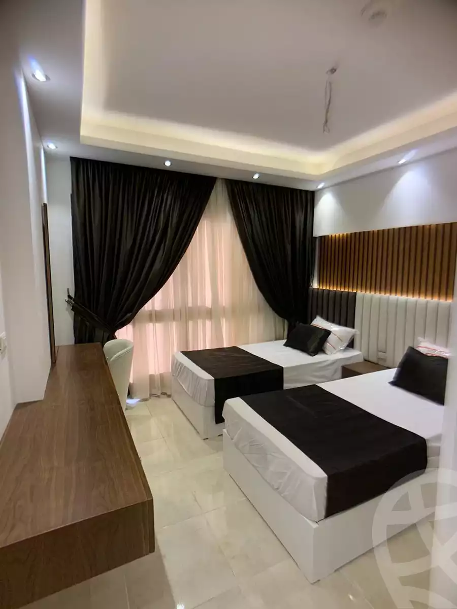 https://aqarmap.com.eg/ar/listing/5159910-for-rent-cairo-new-cairo-compounds-porto-cairo-mall