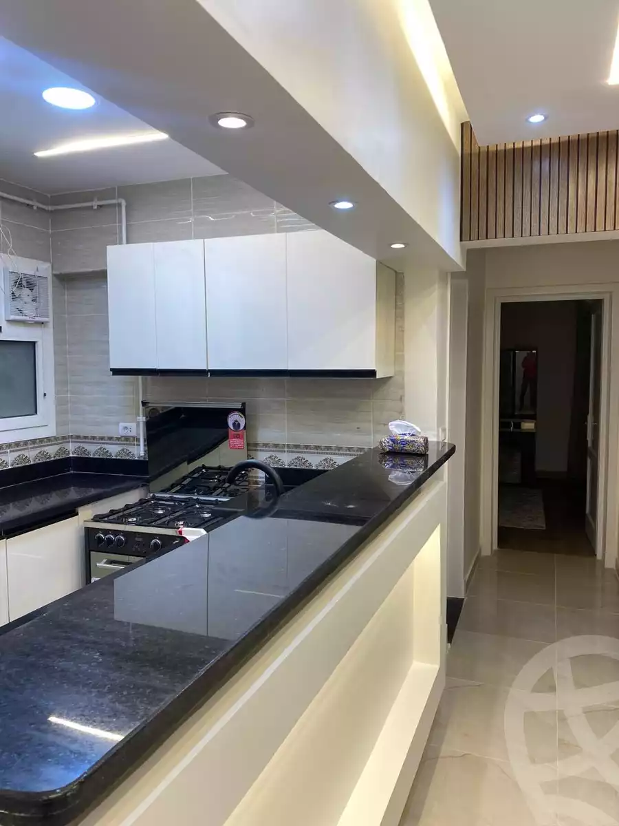 https://aqarmap.com.eg/en/listing/5172654-for-rent-cairo-new-cairo-lrhb-city-phase-7