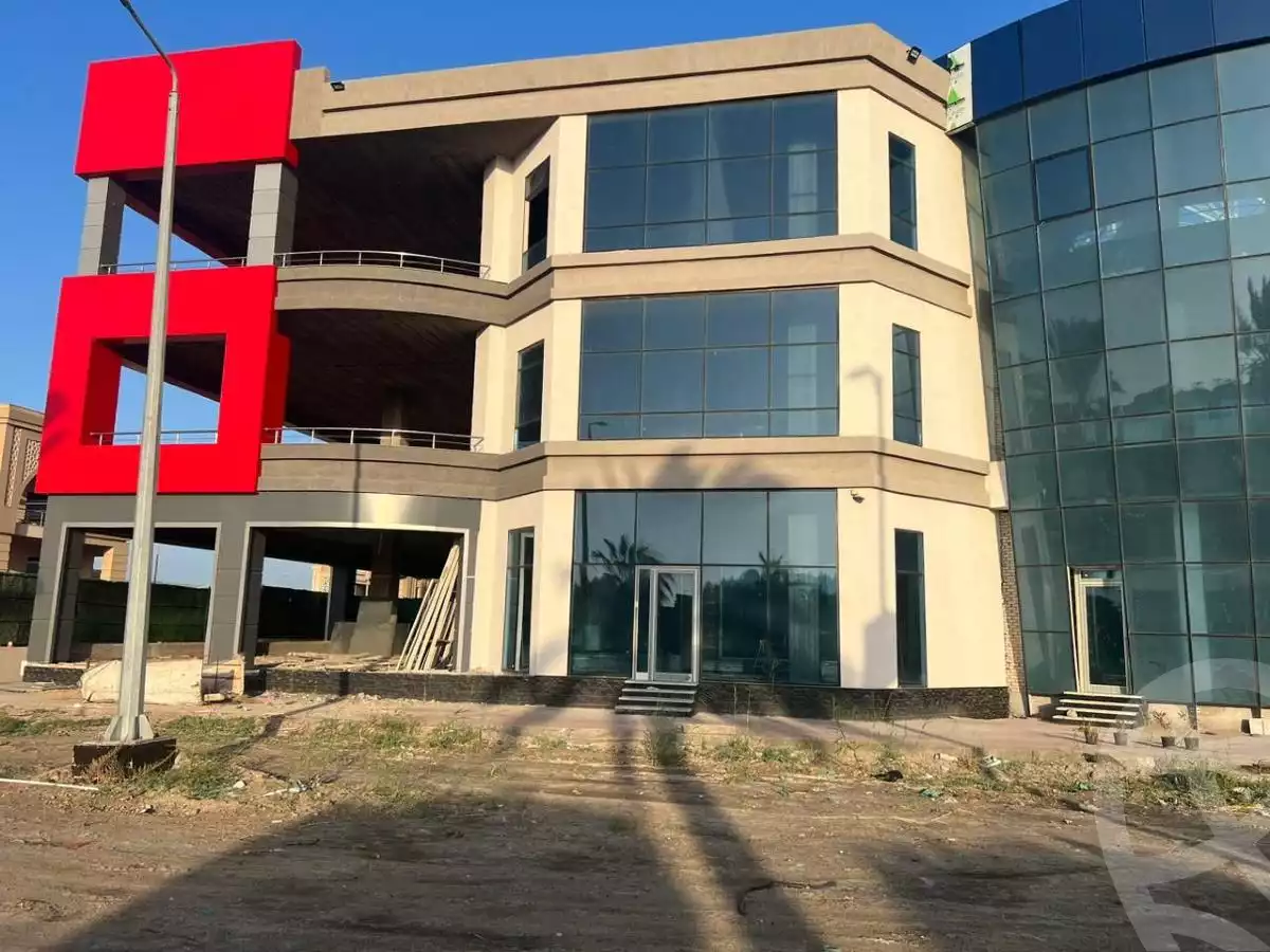 https://aqarmap.com.eg/ar/listing/6002399-projects-sun-set--mall