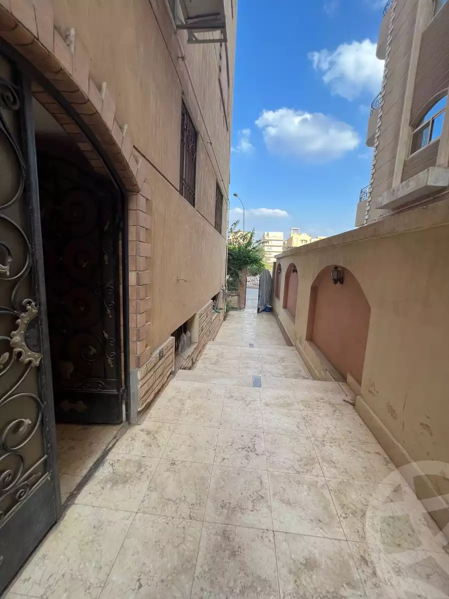 https://aqarmap.com.eg/ar/listing/4740824-for-sale-cairo-6th-of-october-el-ahyaa-neighborhood-5th-street-47
