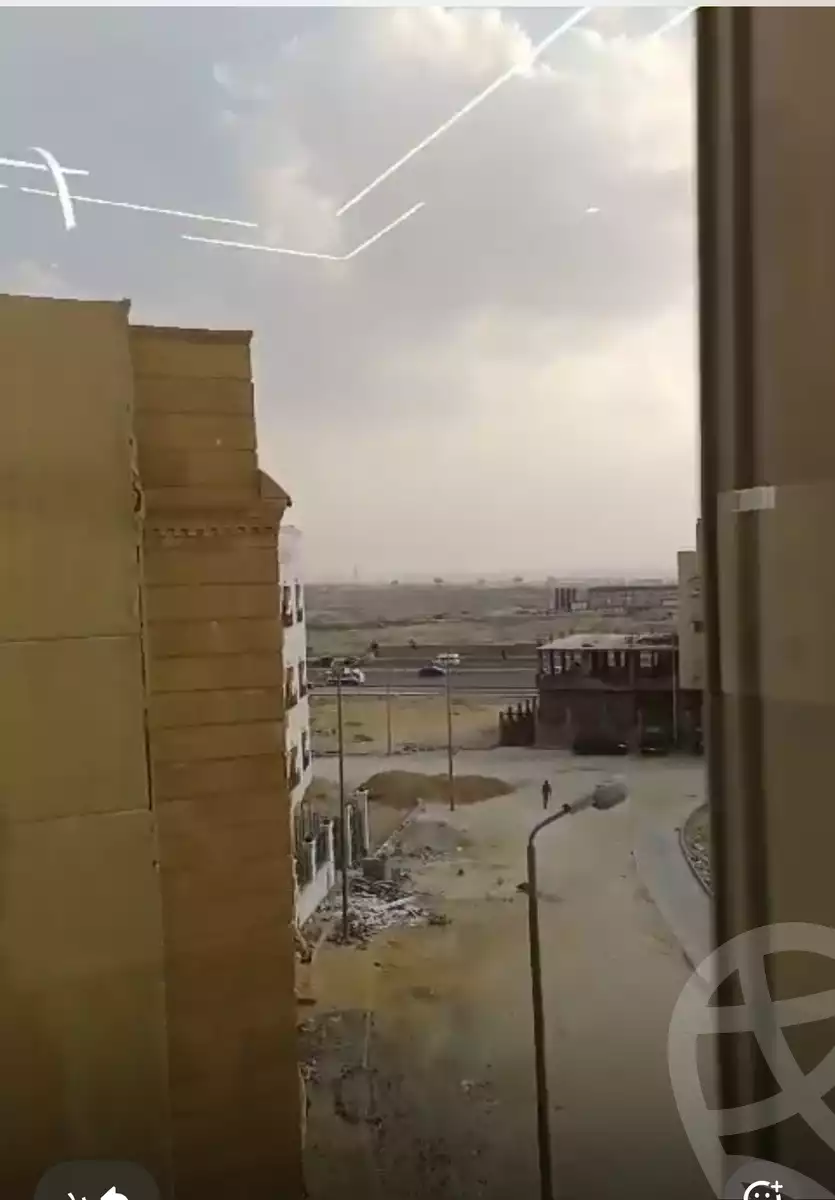 https://aqarmap.com.eg/en/listing/5821149-for-sale-cairo-new-cairo-compounds-jrdyny-hyts-3