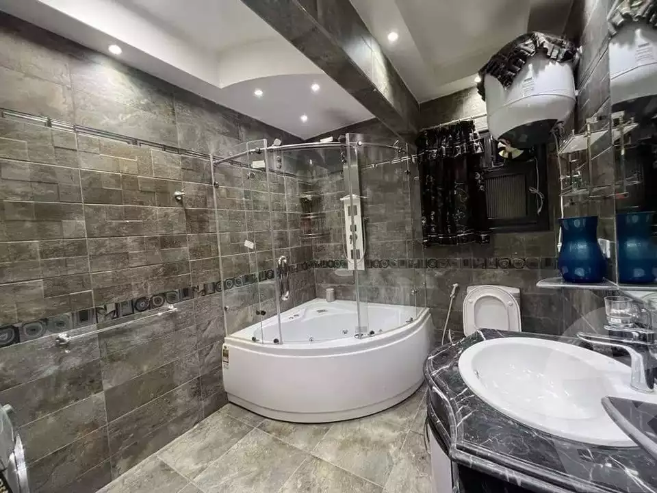 https://aqarmap.com.eg/en/listing/5194391-for-sale-cairo-mokattam-lhdb-l-ly-diplomats-neighborhood