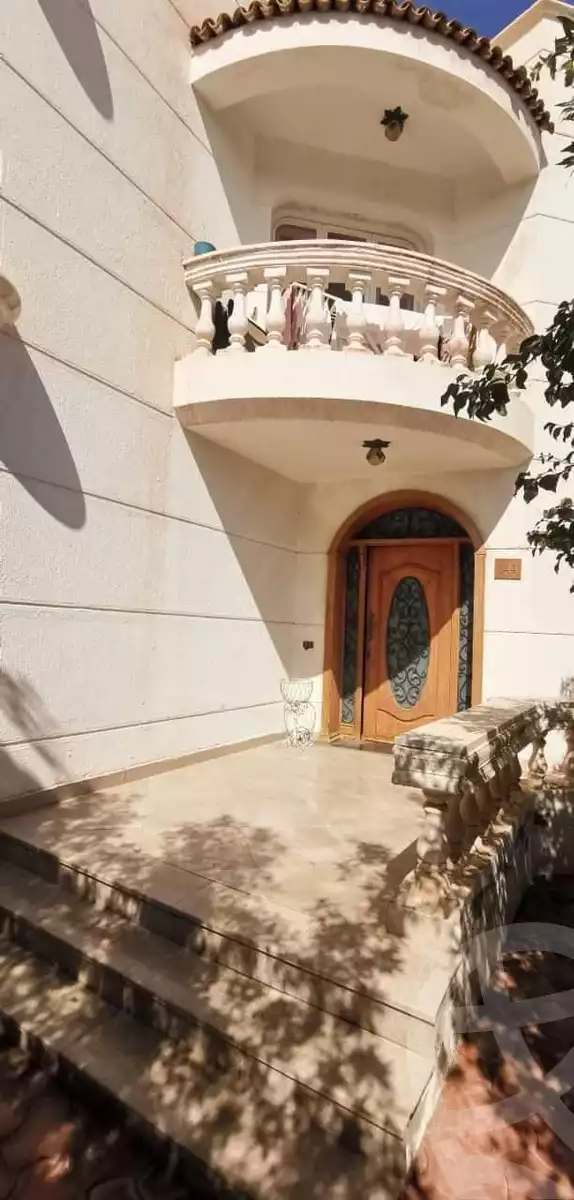 https://aqarmap.com.eg/ar/listing/5201995-for-sale-cairo-el-shorouk-compounds-daheyet-el-nakheel
