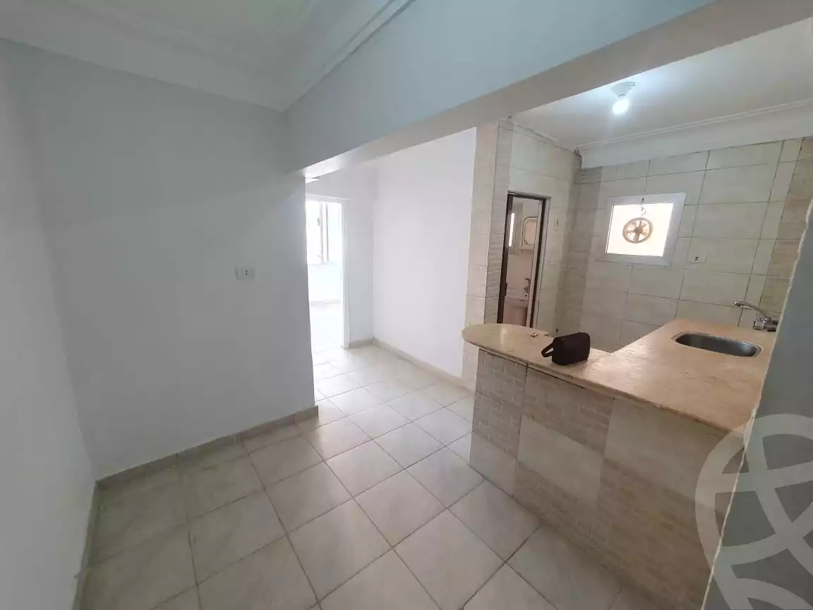 https://aqarmap.com.eg/en/listing/5203350-for-sale-alexandria-bolekly-mostafa-kamel-stt