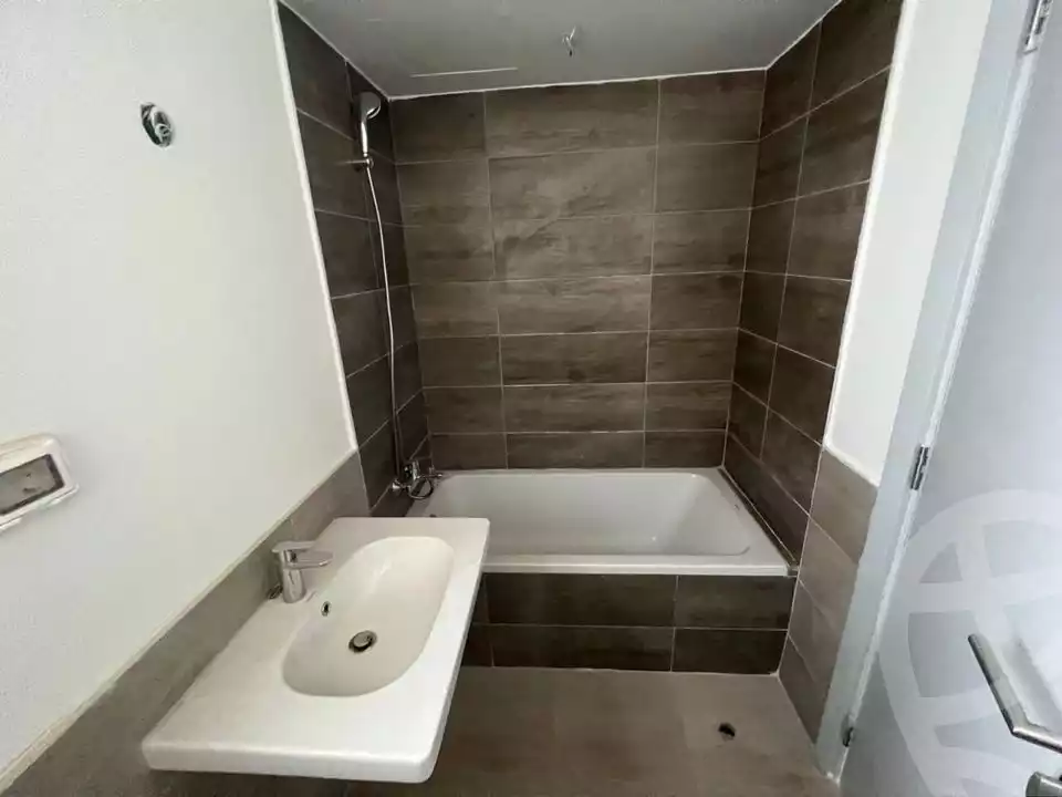 https://aqarmap.com.eg/en/listing/5203456-for-sale-cairo-other-neighborhoods-in-greater-cairo