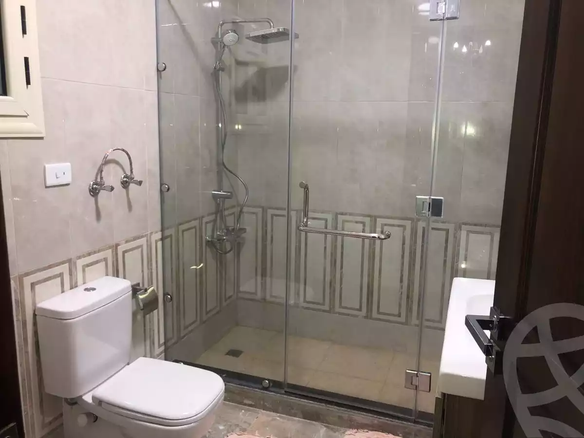 https://aqarmap.com.eg/ar/listing/5205440-for-sale-alexandria-sn-styfnw-mahmoud-farghaly-st