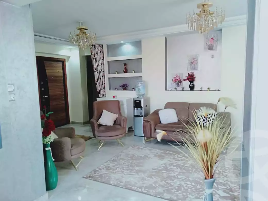 https://aqarmap.com.eg/en/listing/5845400-for-sale-cairo-madinat-el-salam-gamal-abd-el-nasser