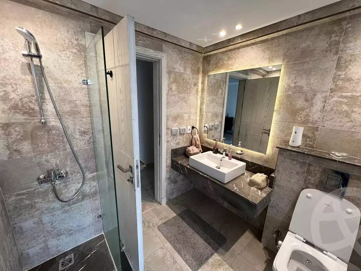 https://aqarmap.com.eg/ar/listing/5212903-for-rent-cairo-6th-of-october-compounds-palm-parks