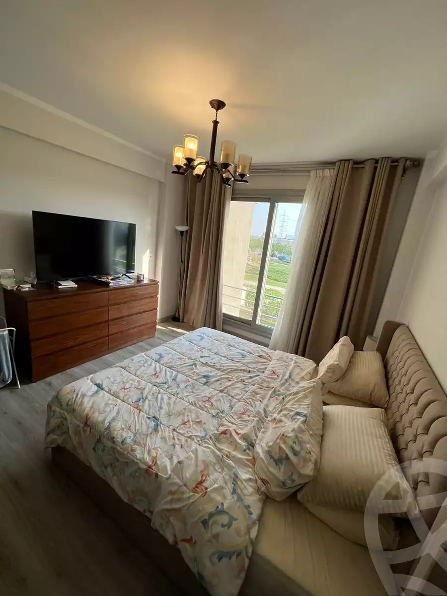 https://aqarmap.com.eg/ar/listing/5212903-for-rent-cairo-6th-of-october-compounds-palm-parks