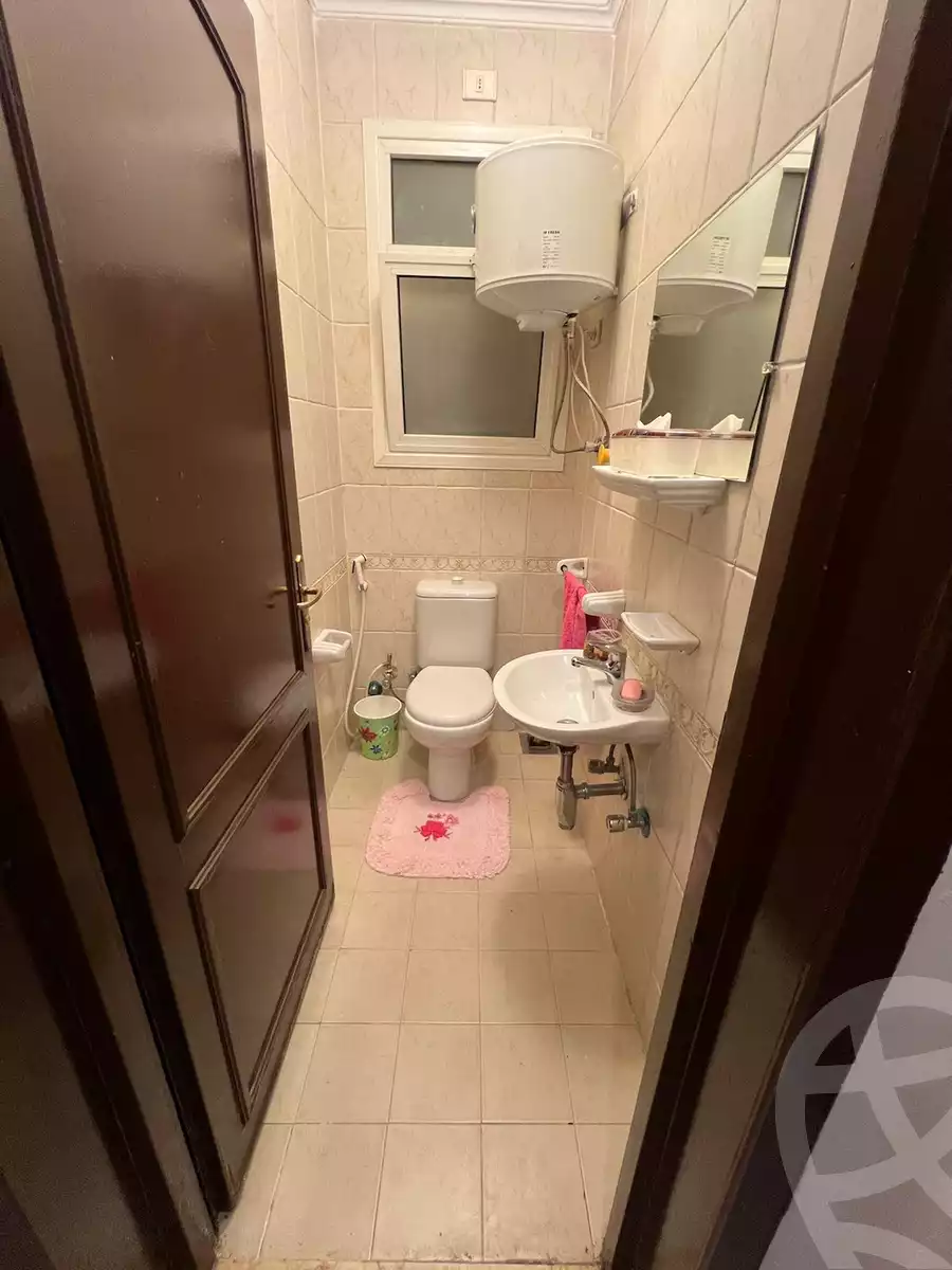 https://aqarmap.com.eg/en/listing/5214826-for-rent-cairo-new-cairo-lrhb-city-phase-4-mostafa-el-nahaas-st