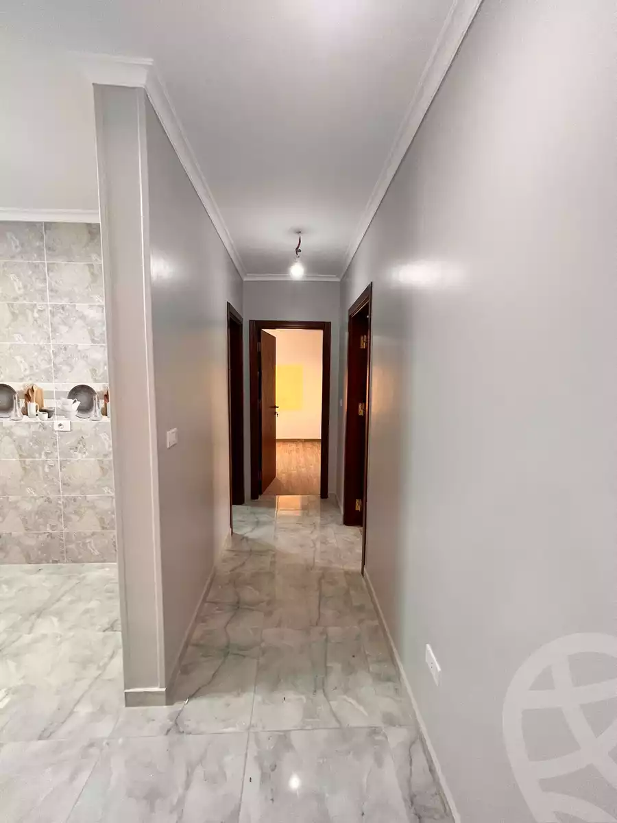 https://aqarmap.com.eg/ar/listing/5214823-for-sale-cairo-6th-of-october-compounds-october-plaza